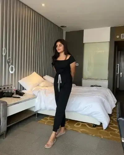 Call Girls Mundargi Cash On Delivery